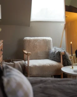 Poltrona LEKNES Finta pelliccia Beige chiaro