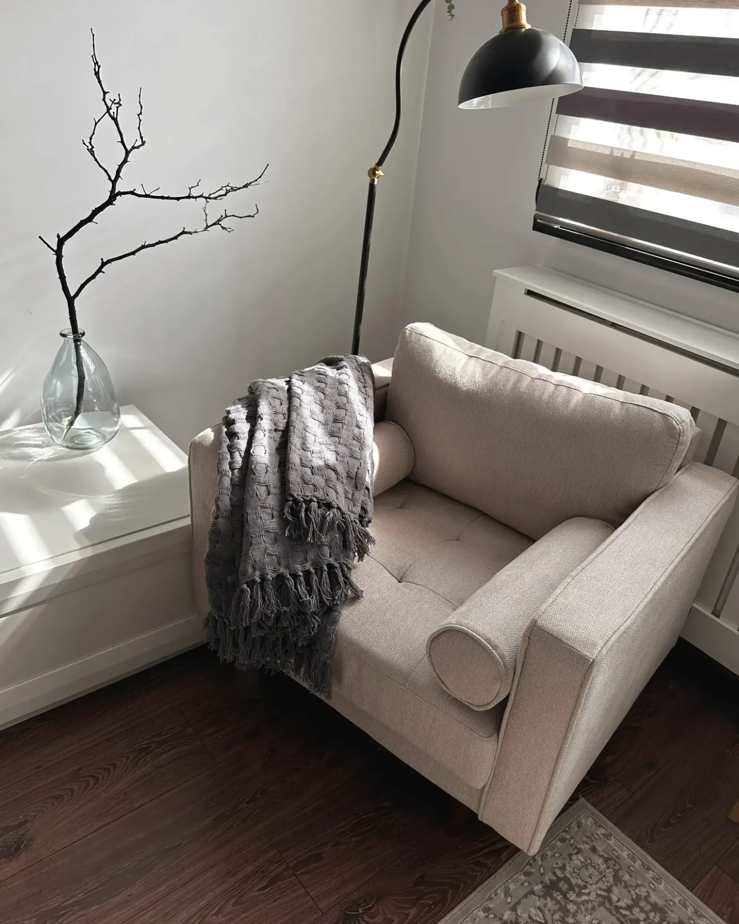 Poltrona NURMO Tessuto Beige chiaro
