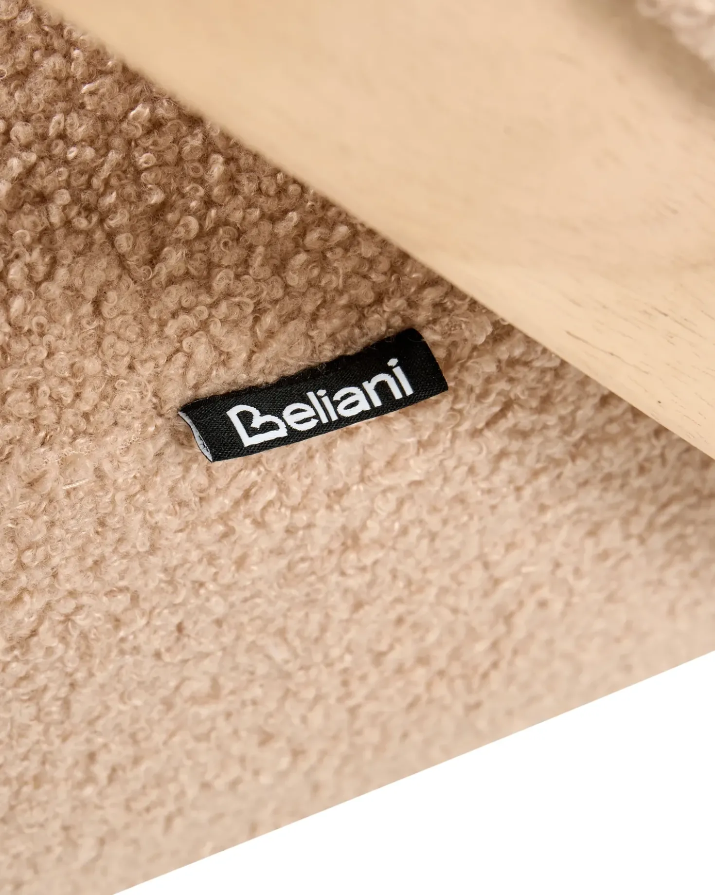 Poltrona SKEI Bouclé Beige