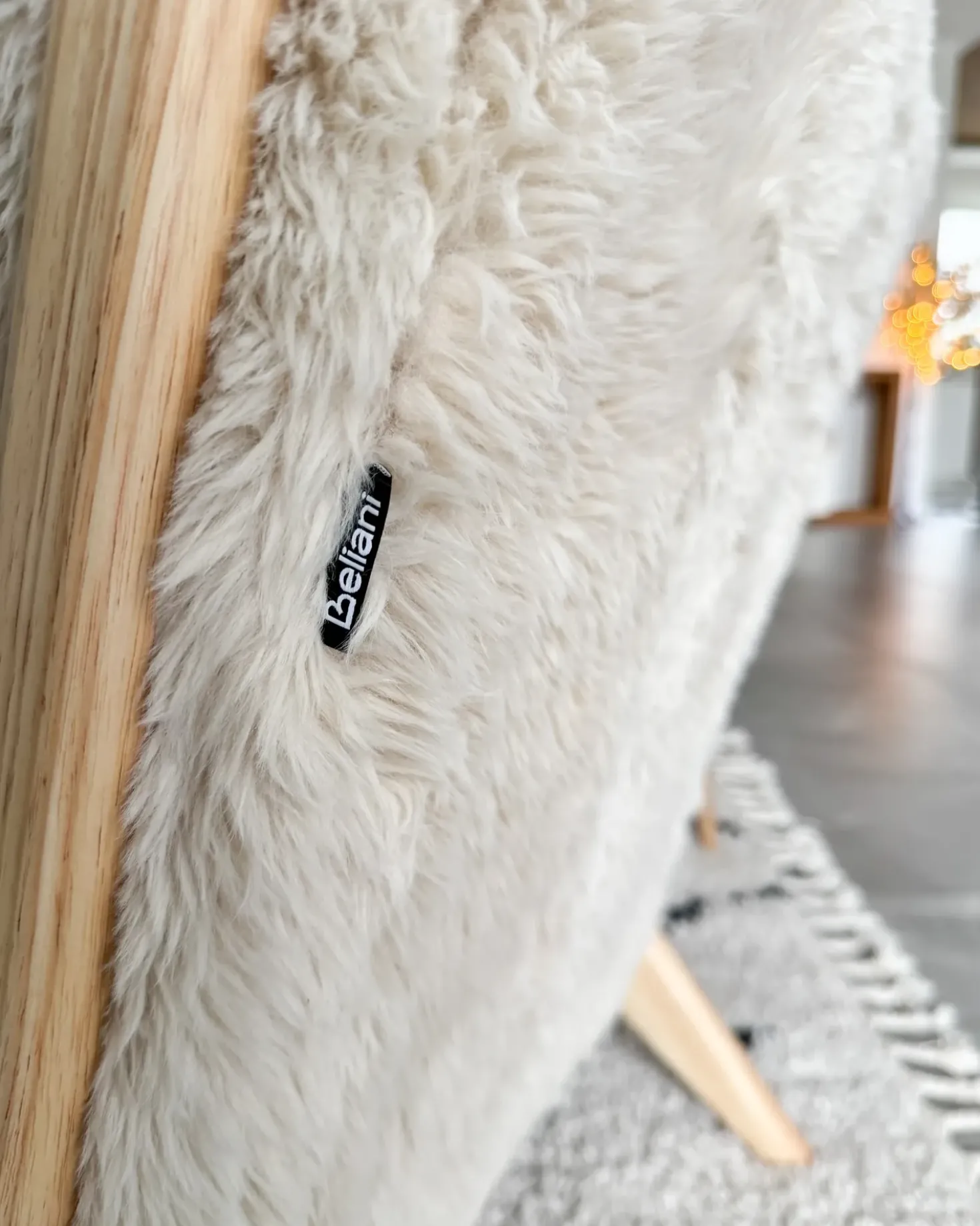 Poltrona SKOVDE Finta pelliccia Beige chiaro