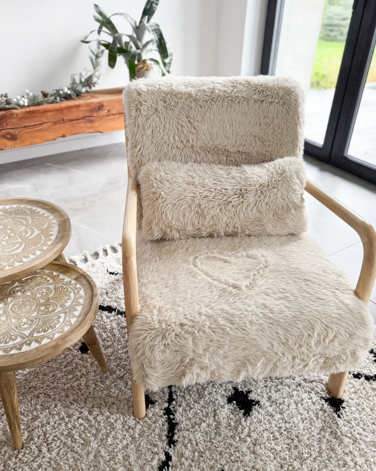 Poltrona SKOVDE Finta pelliccia Beige chiaro