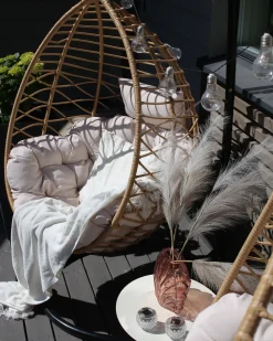Poltrona sospesa con supporto da pavimento ARSITA Rattan sintetico (PE) Naturale