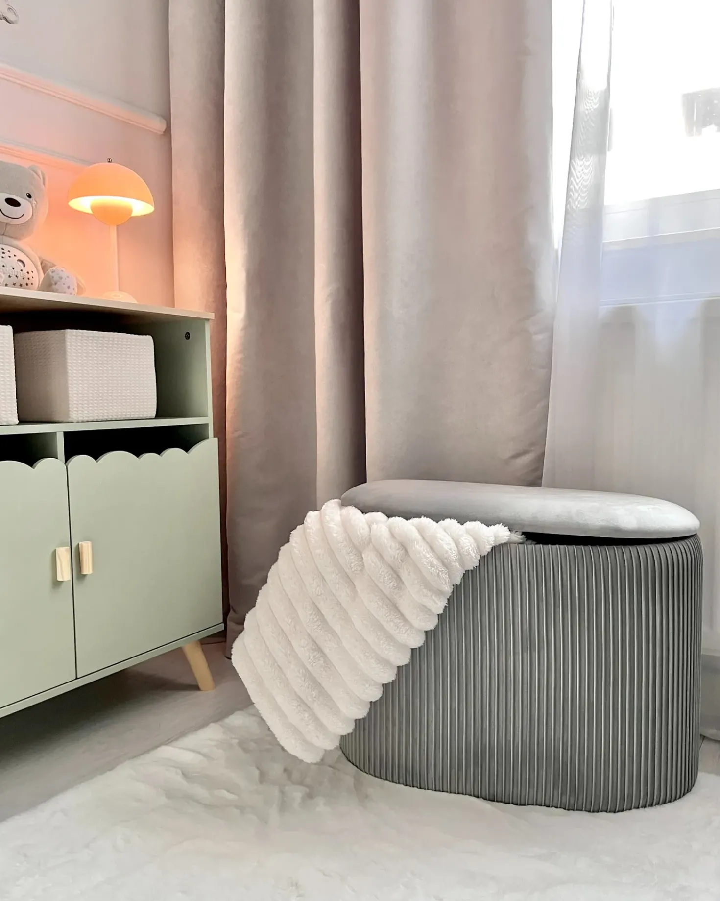 Pouf contenitore RICHLAND Velluto Grigio chiaro