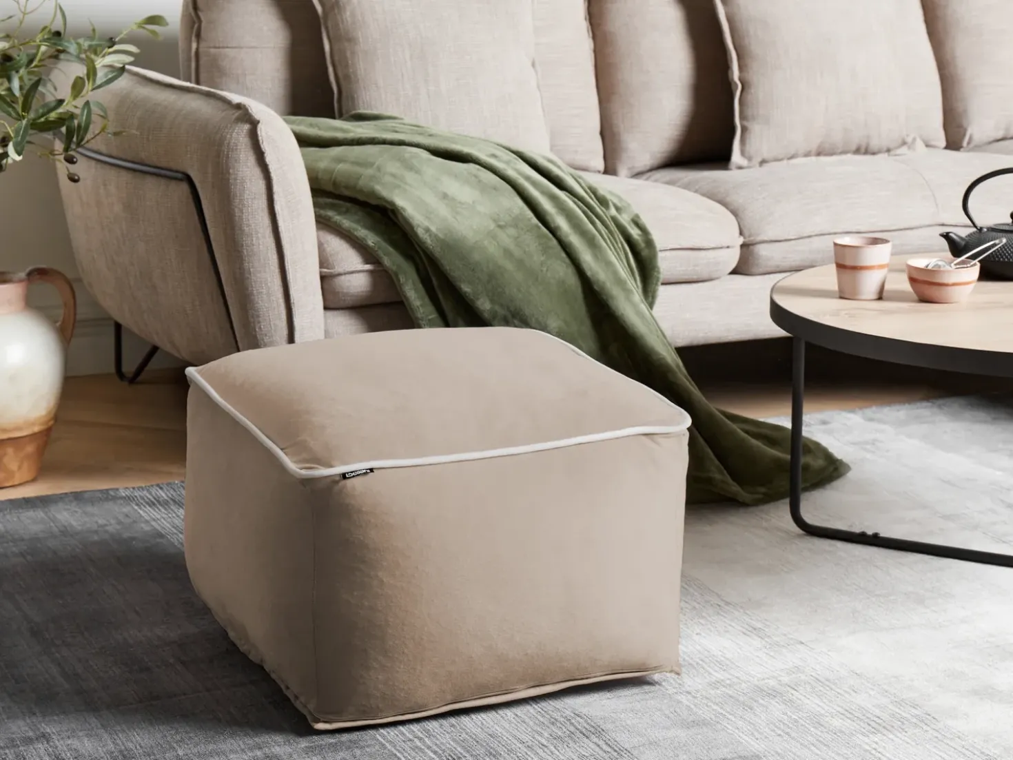 Pouf DAREYN Velluto Beige sabbia