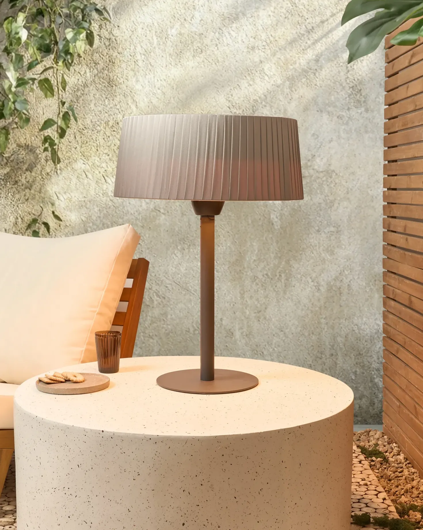 Riscaldatore a infrarossi da patio a piantana OLLERIA 1500 W Grigio