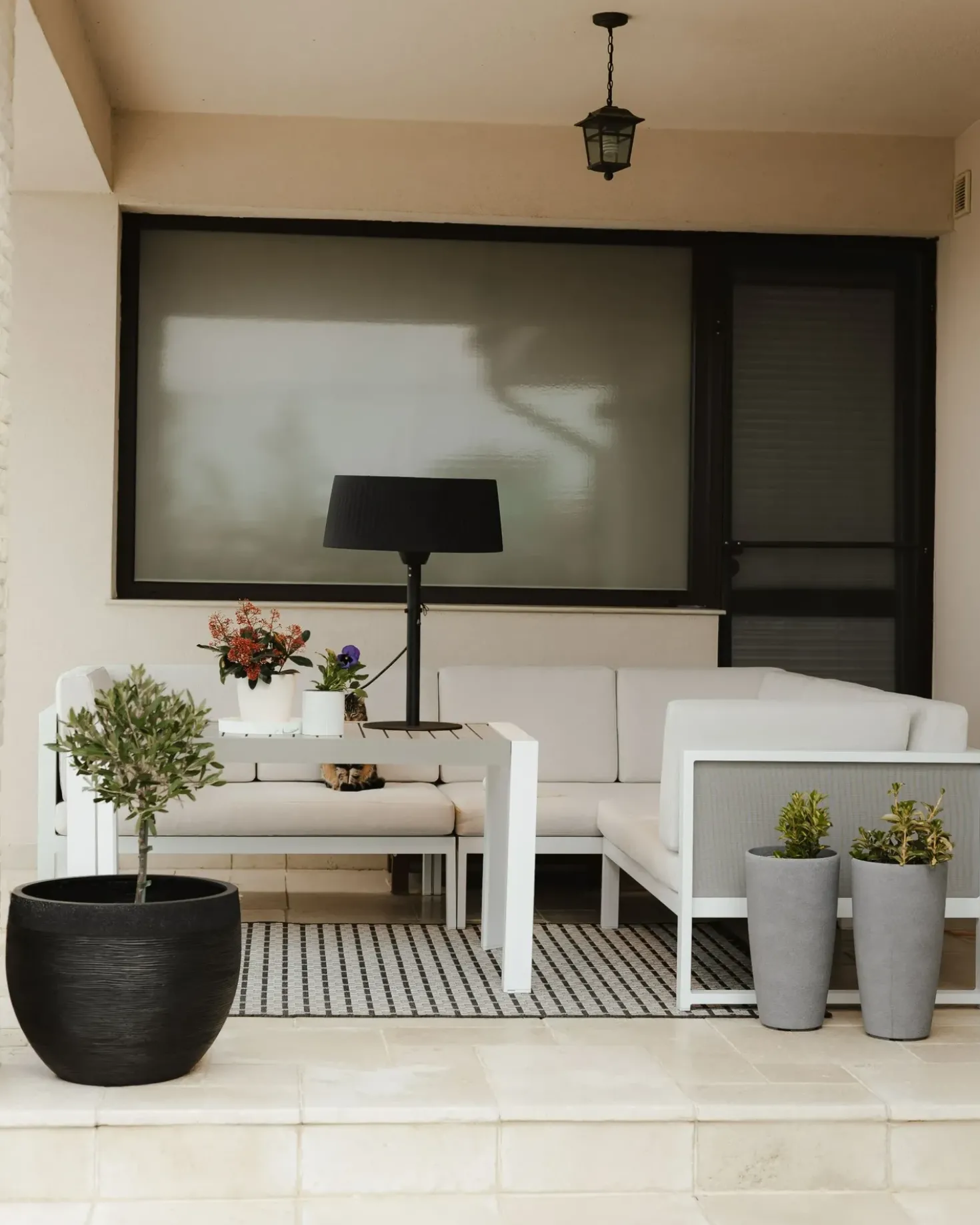 Riscaldatore a infrarossi da patio a piantana OLLERIA 1500 W Nero