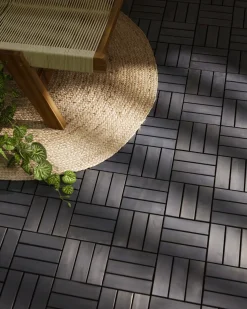 Rivestimenti e piastrelle da esterno ACERENZA Legno di acacia certificato Grigio