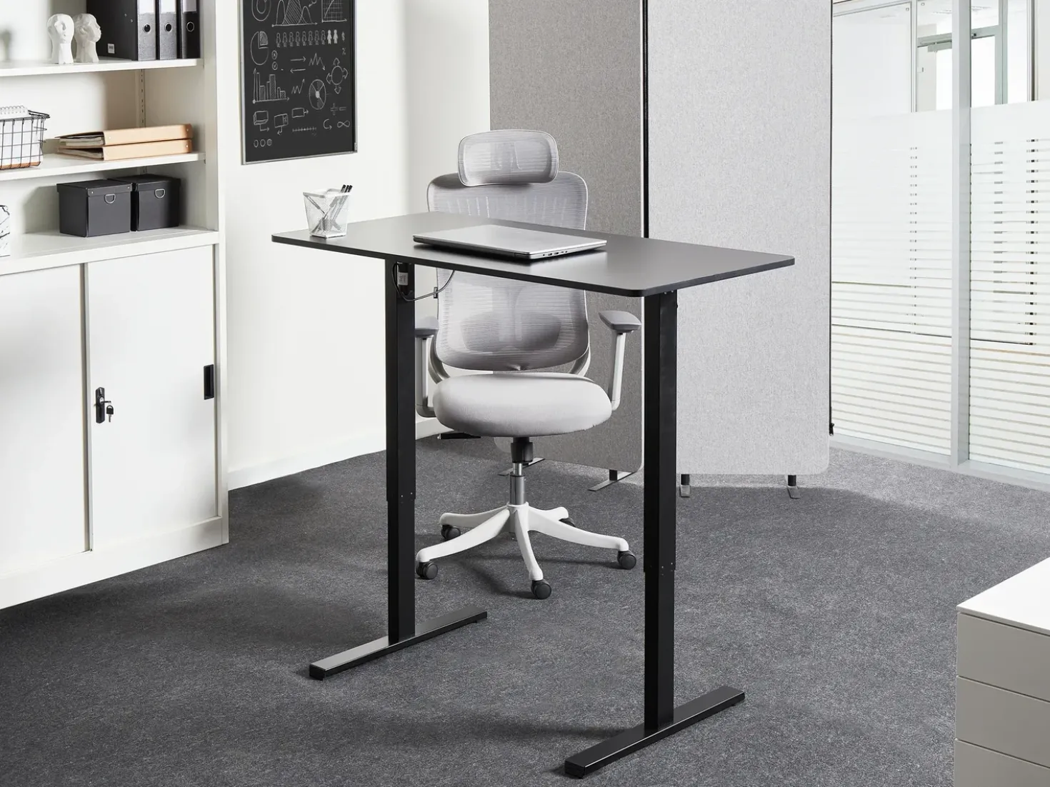 Scrivania elettrica regolabile in altezza TAVARES Nero 120 cm 60 cm