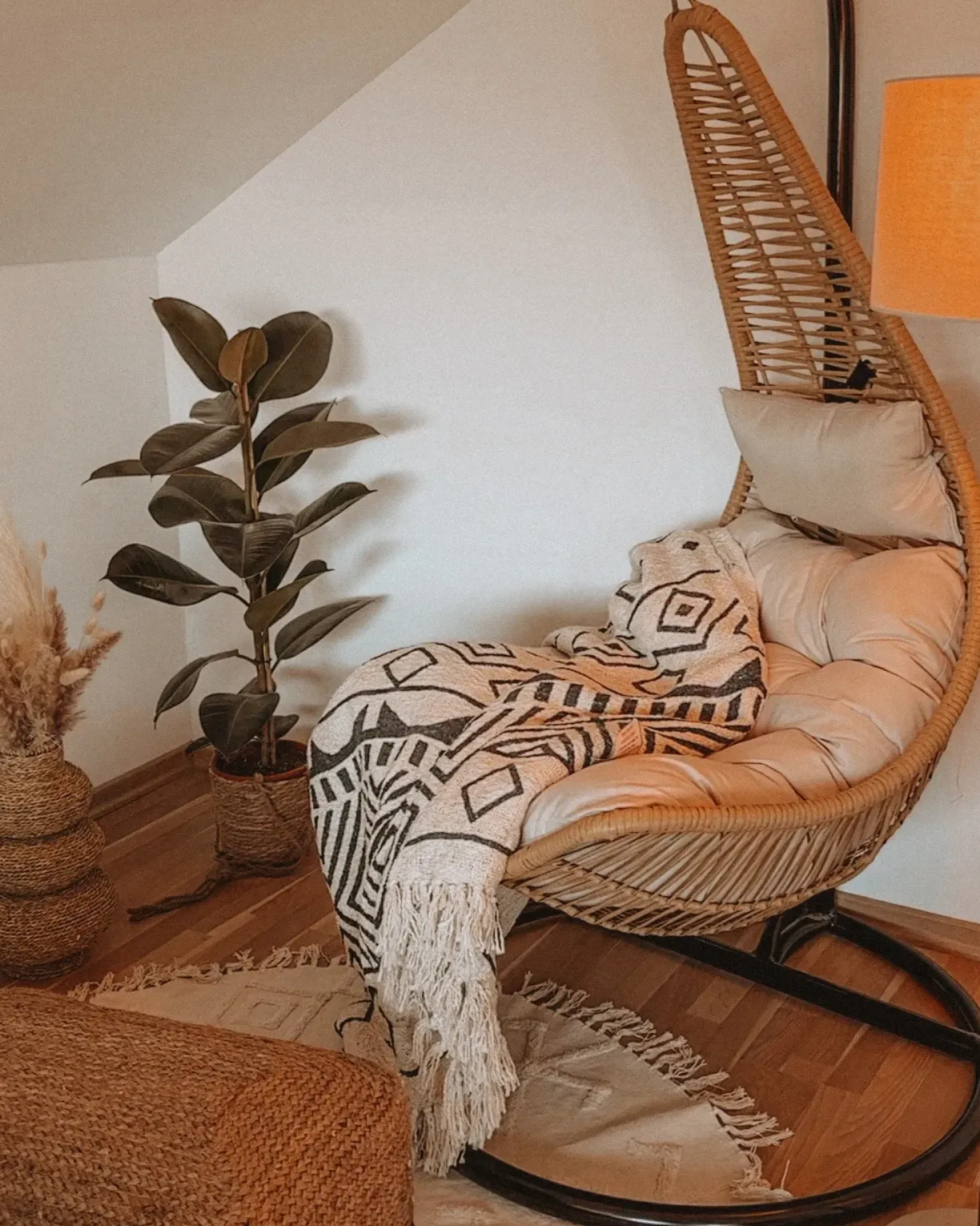 Sedia sospesa da fissare al soffitto ATRI II Rattan sintetico (PE) Naturale