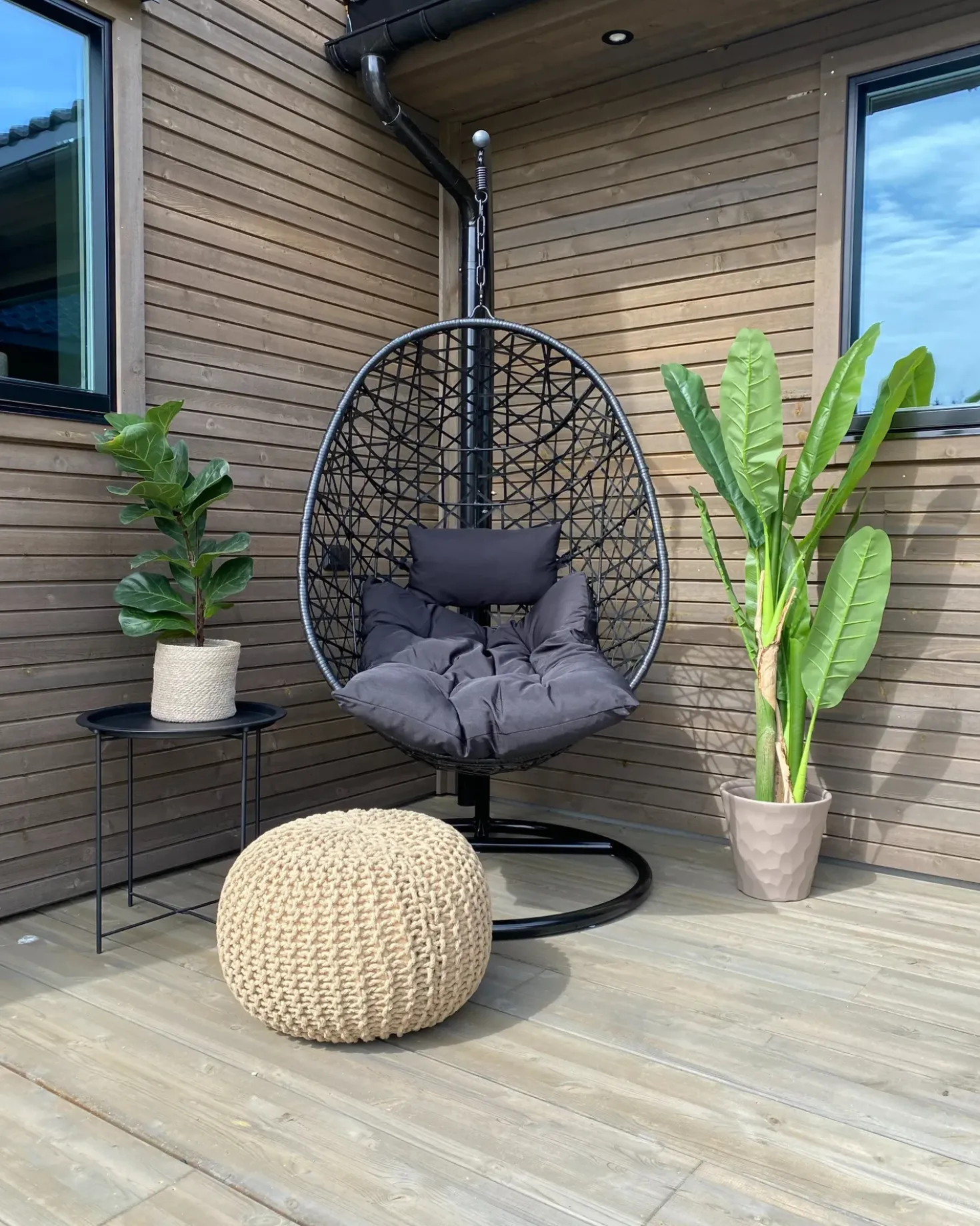 Sedia sospesa da fissare al soffitto ALATRI Rattan sintetico (PE) Nero