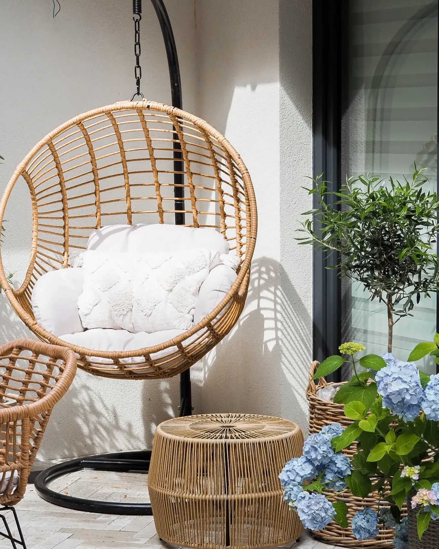 Sedia sospesa da fissare al soffitto ASPIO Rattan sintetico (PE) Naturale