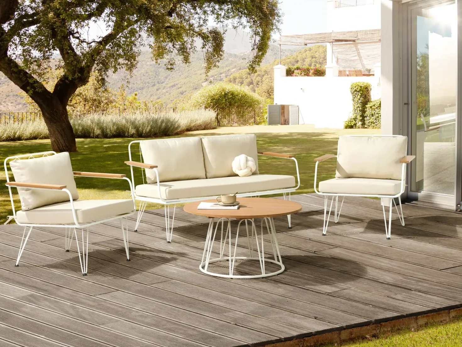 Set da giardino con tavolo 4 posti MONTESILVANO Metallo Beige chiaro