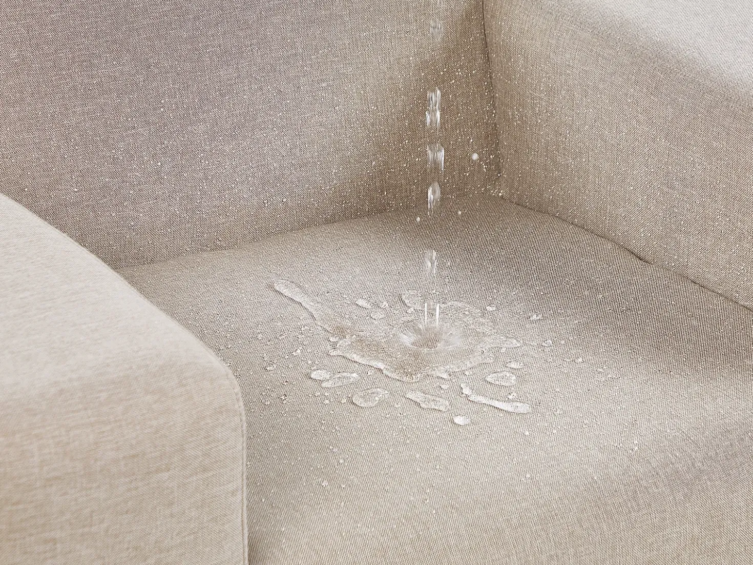 Set da giardino con tavolo 5 posti ROVIGO Beige