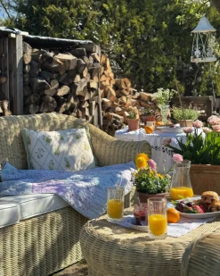 Set da giardino con tavolo 5 posti LIVADEIA Rattan Naturale
