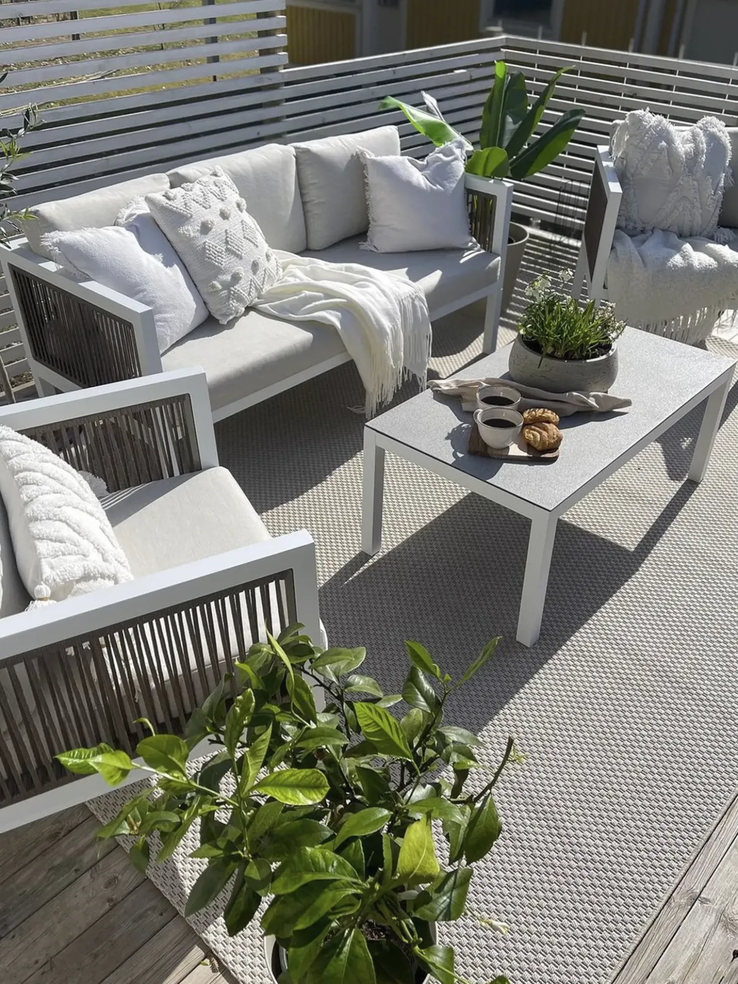 Set da giardino con tavolo 5 posti BORELLO Metallo Bianco