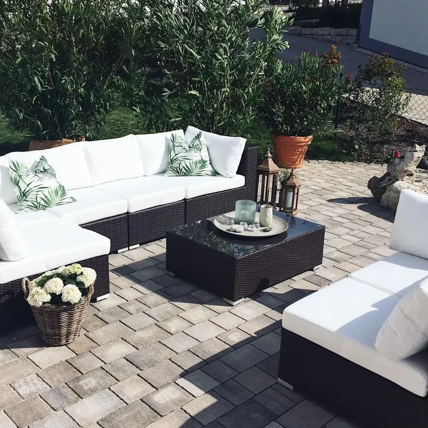Set da giardino con tavolo 8 posti XXL Lato destro Modulare Rattan sintetico (PE) Marrone scuro