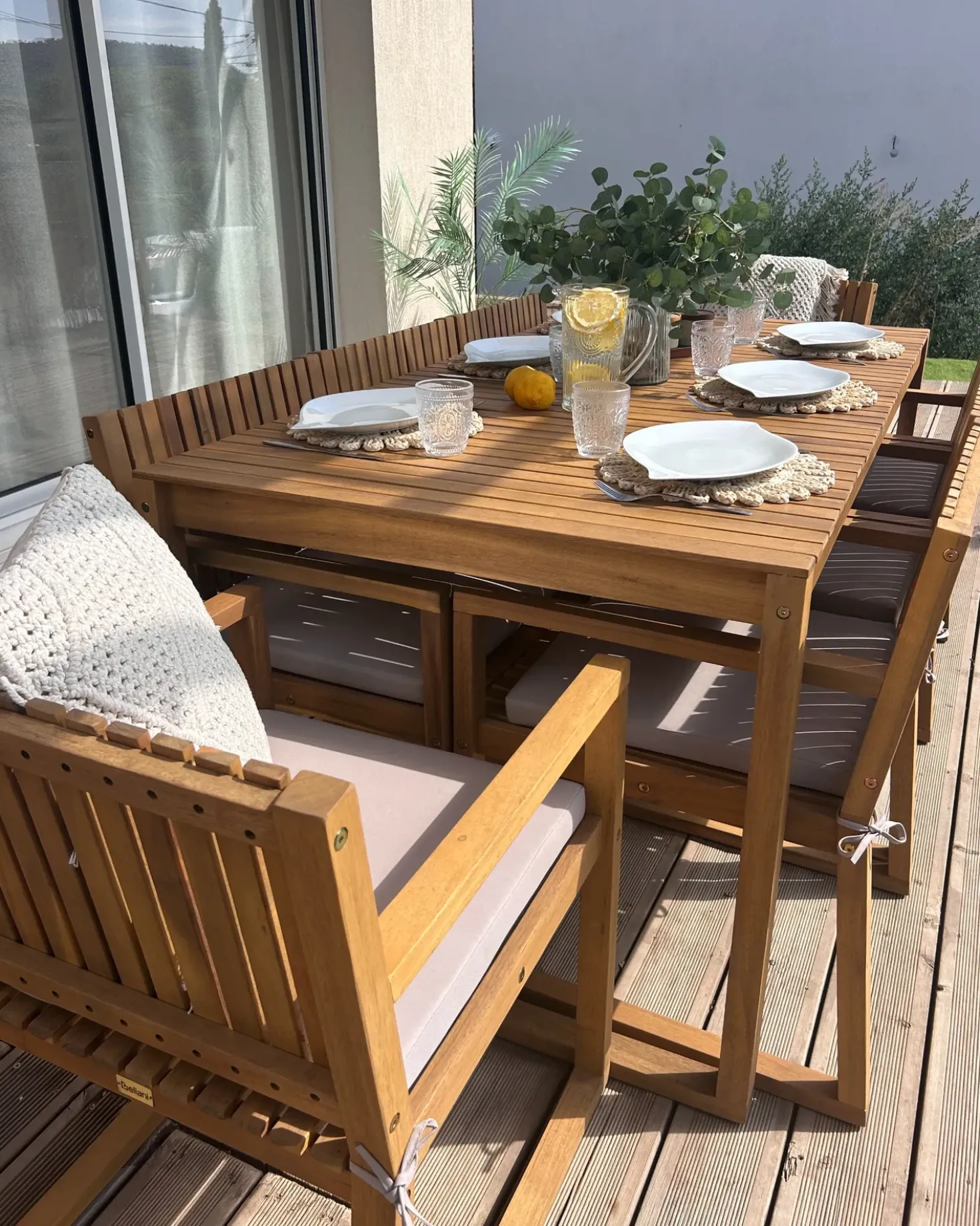 Set da pranzo da giardino 8 posti SASSARI PREMIUM con cuscini Legno di acacia certificato Tortora