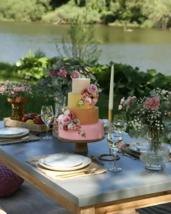 Set da pranzo da giardino con panche 6 posti OSTUNI Cemento Grigio