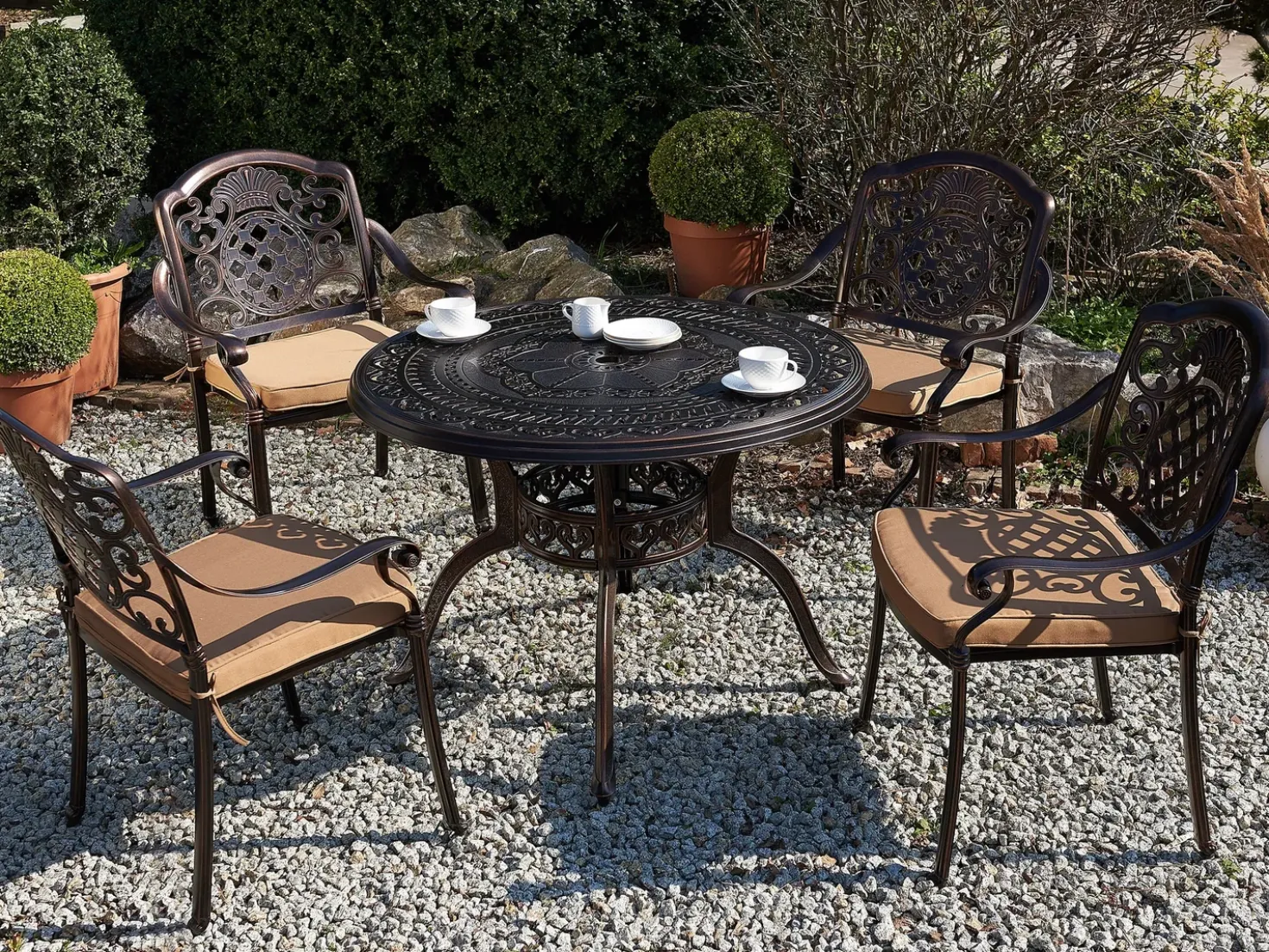 Set da pranzo da giardino 4 posti SALENTO con Ombrellone (16 opzioni) Metallo Marrone scuro