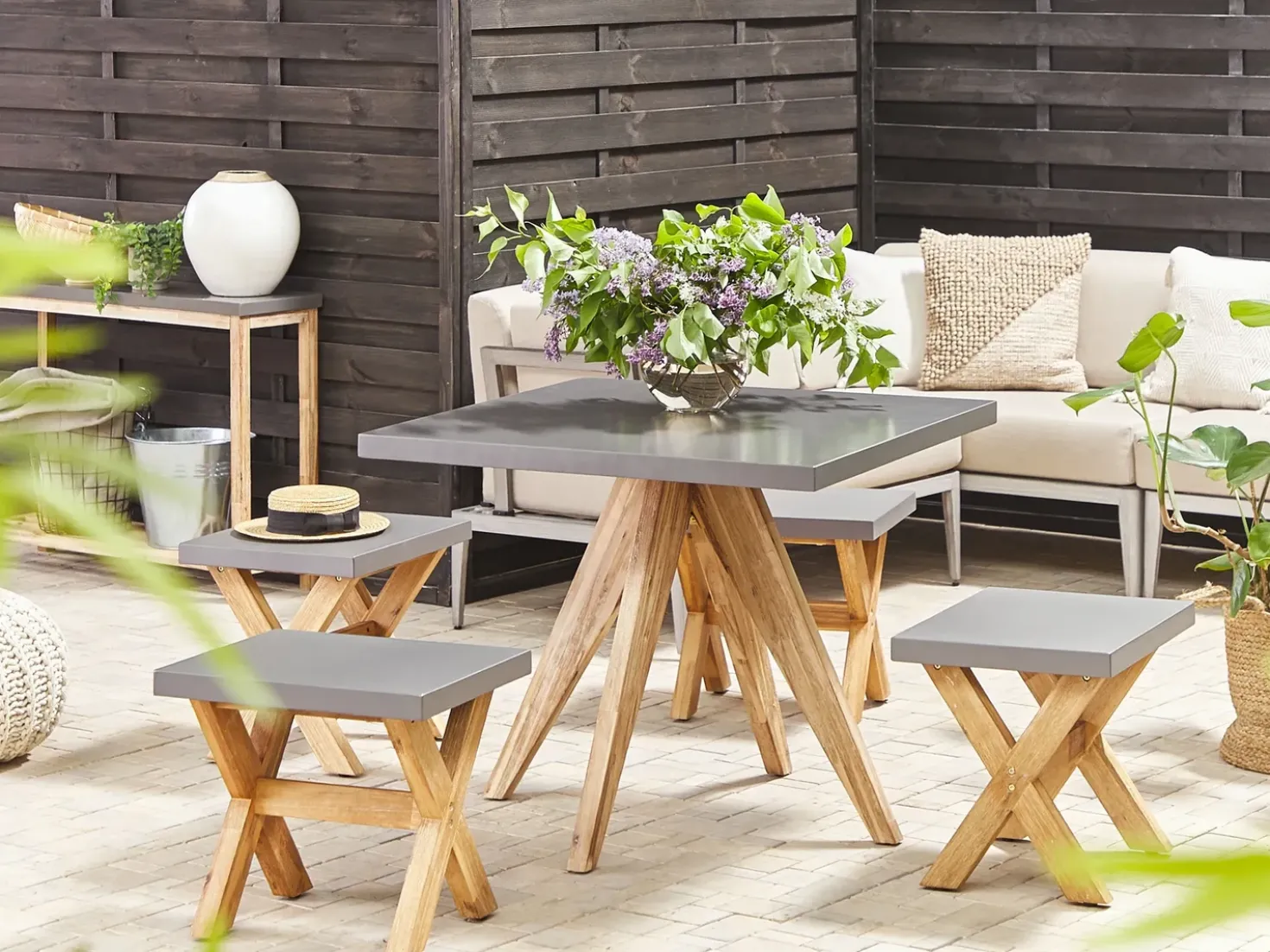 Set da pranzo da giardino con sgabelli 4 posti OLBIA Cemento Grigio
