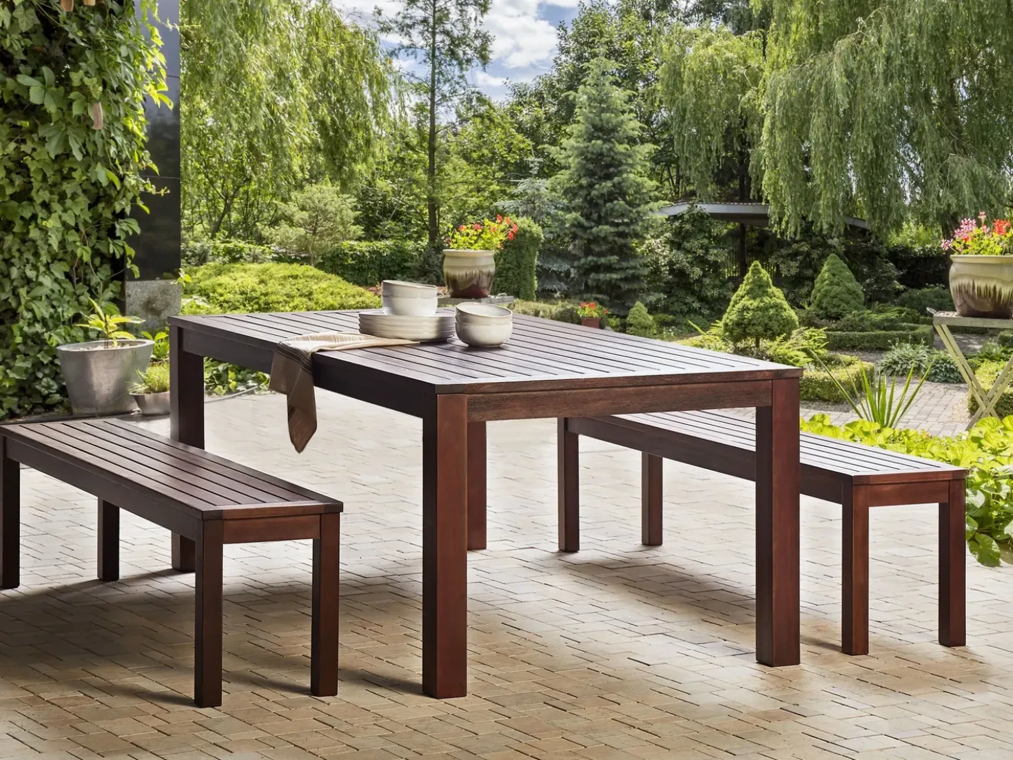 Set da pranzo da giardino con panche 6 posti TUSCANIA Legno d'eucalipto Marrone scuro