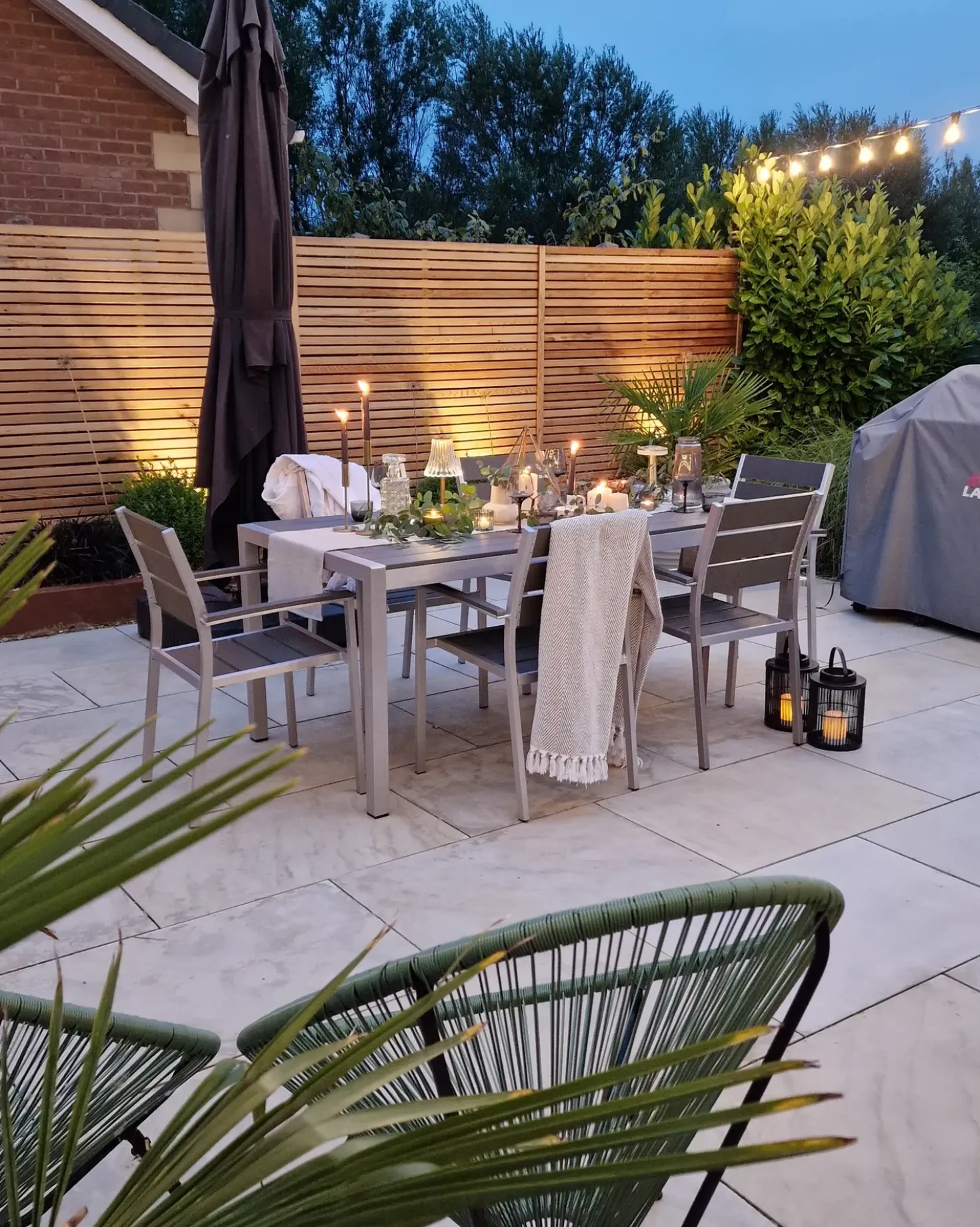 Set da pranzo da giardino 6 posti VERNIO Grigio