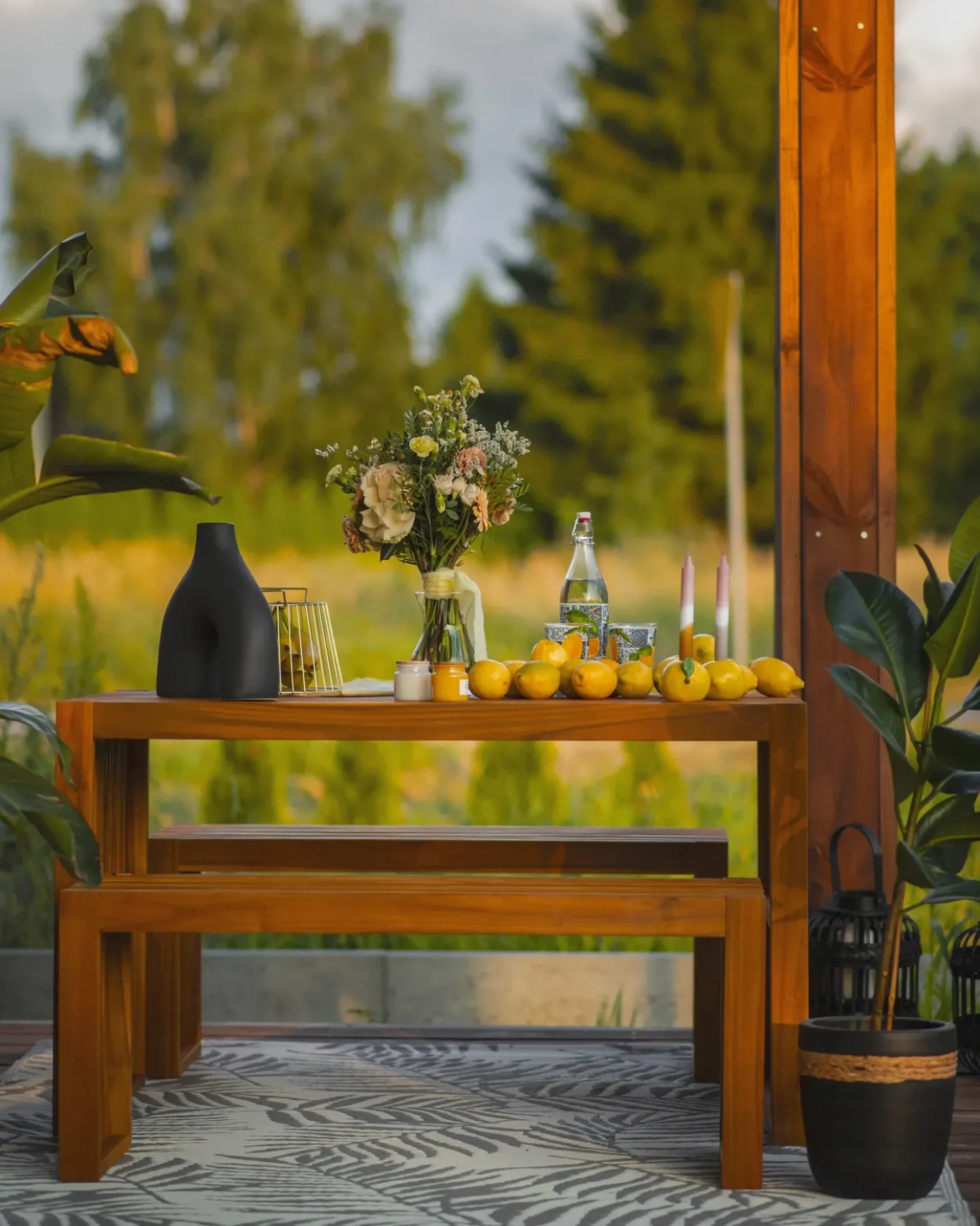 Set da pranzo da giardino con panche 4 posti BELLANO Legno d'acacia Marrone