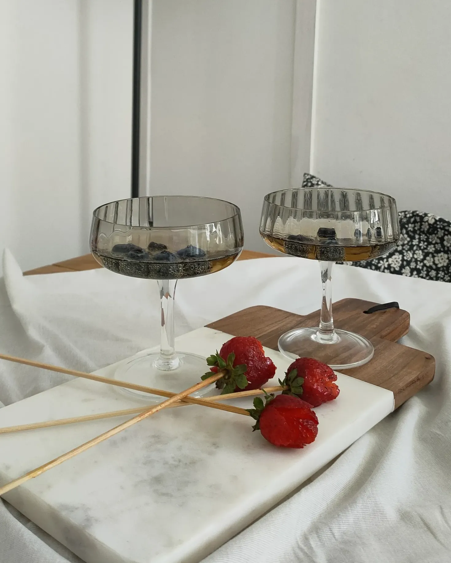 Set di 4 coppe da champagne QUARTZ 170 ml Grigio