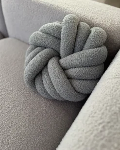 Set di 2 cuscini AKOLA Bouclé 31 x 31 cm Grigio Tinta unita