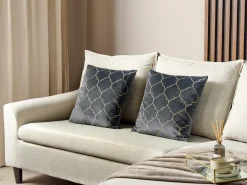 Set di 2 cuscini ALYSSUM Velluto 45 x 45 cm Grigio Trama Trellis