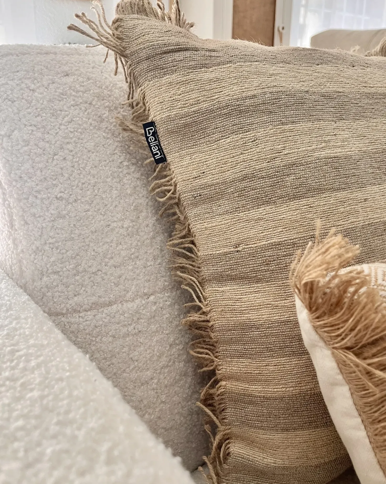 Set di 2 cuscini CIRSIUM Iuta 45 x 45 cm Beige A strisce