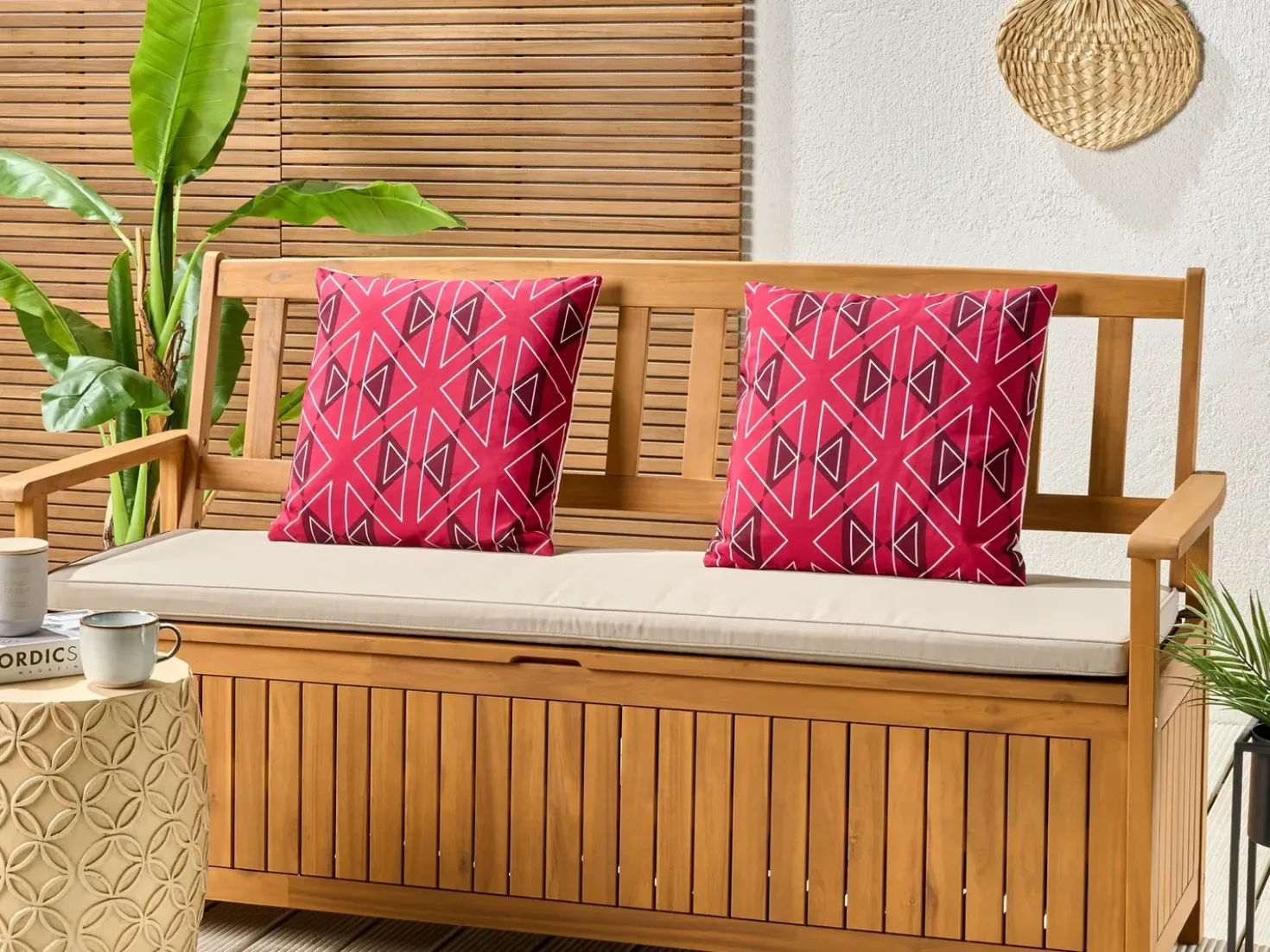 Set di 2 cuscini da esterno MEZZANO Trama geometrica 45 x 45 cm Rosa