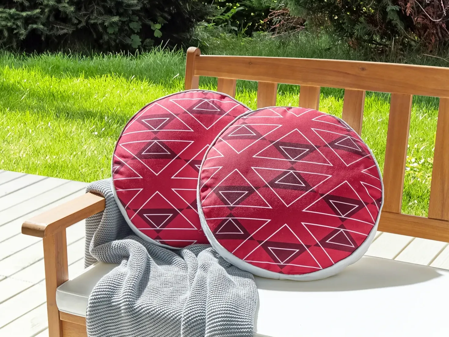 Set di 2 cuscini da esterno MEZZANO Trama geometrica 40 x 40 cm Rosa