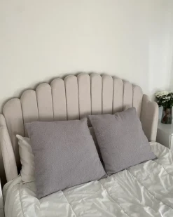 Set di 2 cuscini LEUZEA Bouclé 45 x 45 cm Grigio Tinta unita