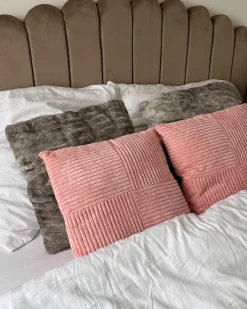 Set di 2 cuscini MILLET Velluto a coste 43 x 43 cm Rosa Trama geometrica