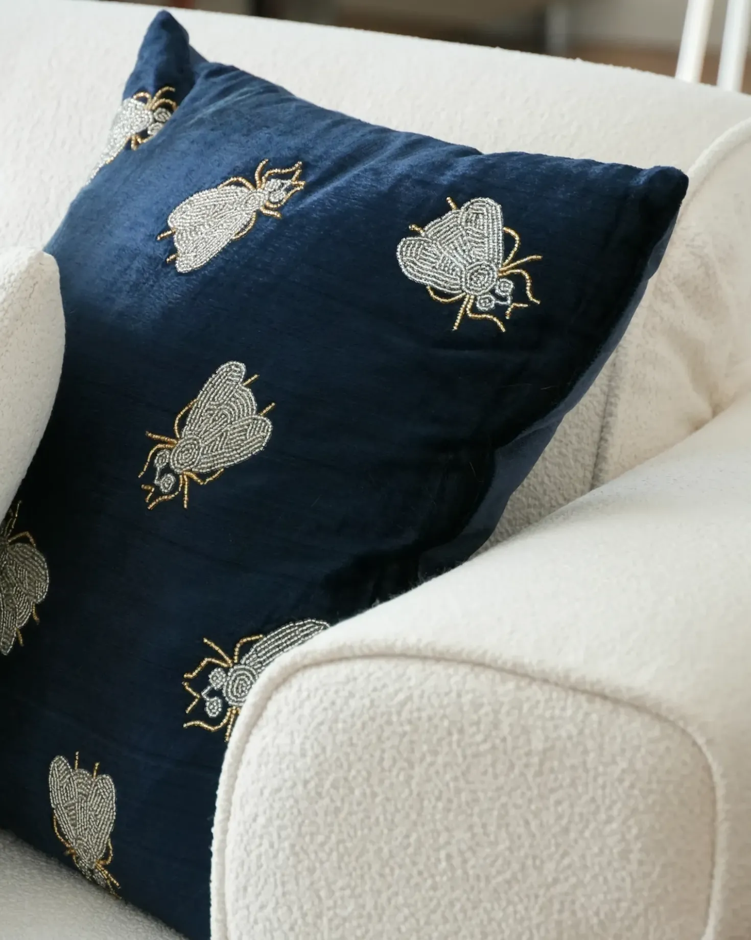 Set di 2 cuscini PENTAS Velluto 45 x 45 cm Blu marino Trama animale