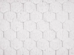 Set di 2 cuscini PURSLANE Finta pelliccia 43 x 43 cm Bianco Trama geometrica