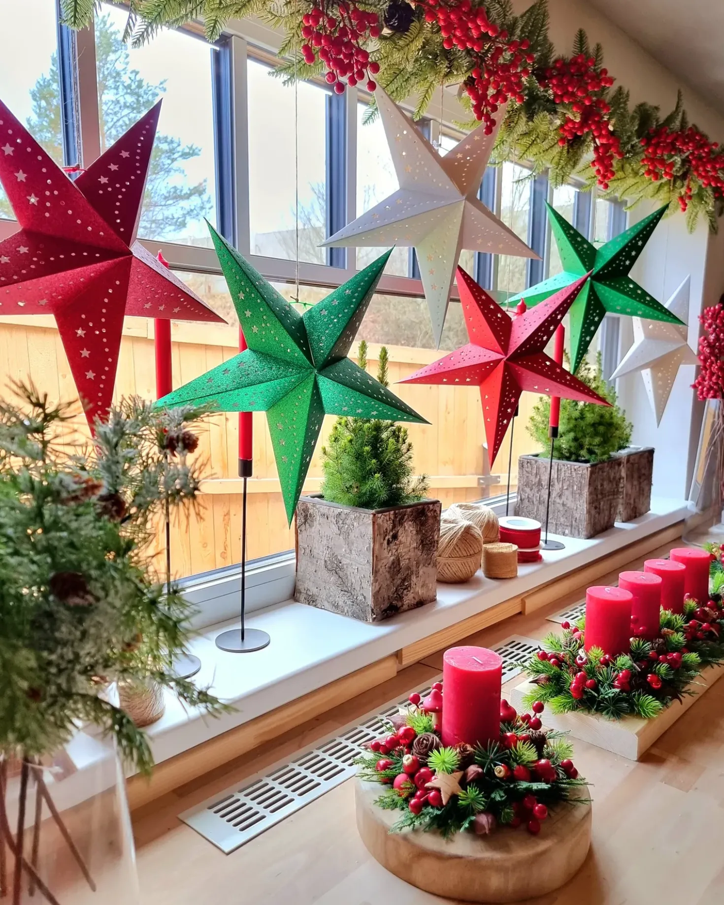 Set di 2 decorazioni da appendere LED MOTTI Stella 60 cm Verde smeraldo