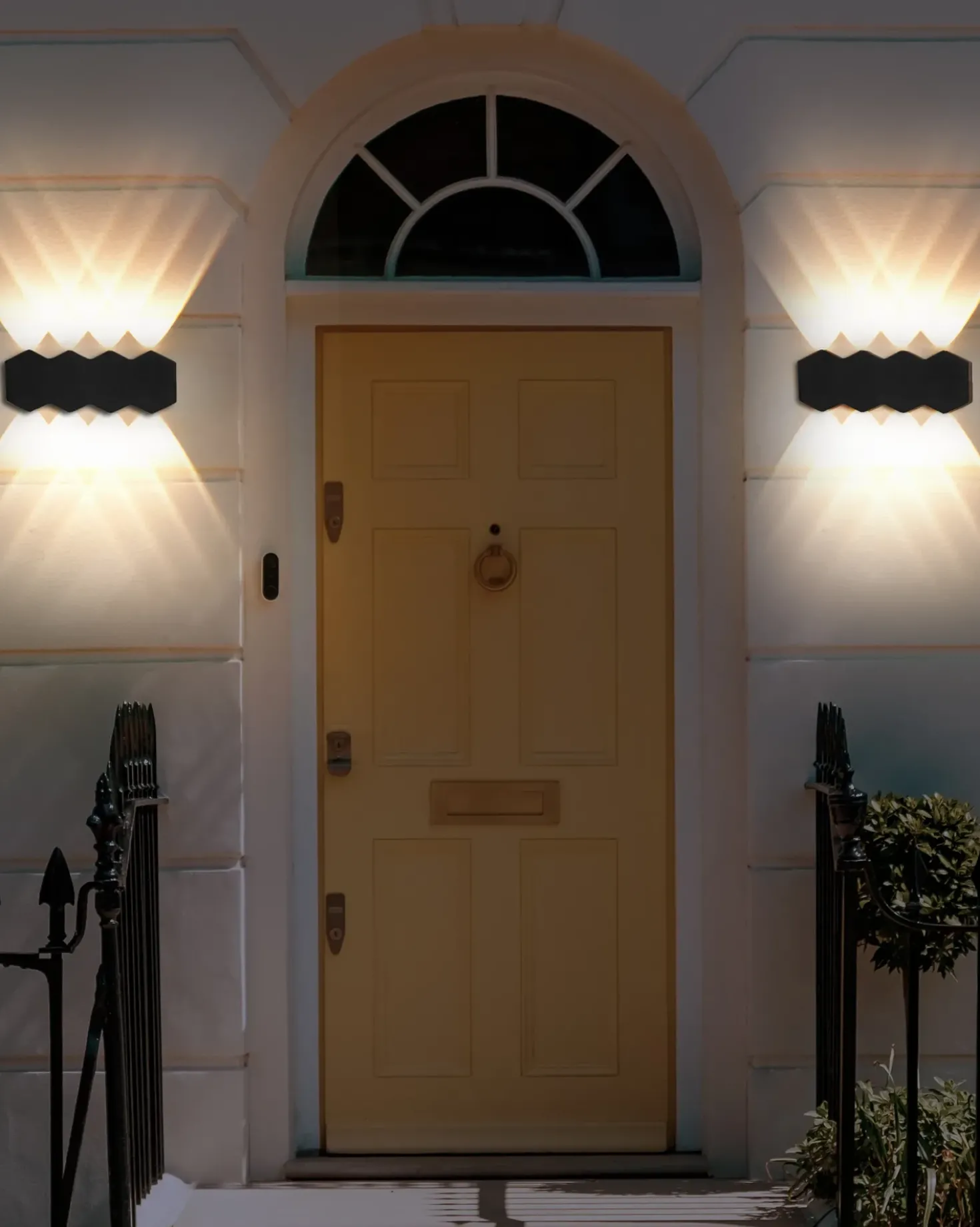 Set di 2 luci da parete da giardino a LED WELDON Nero