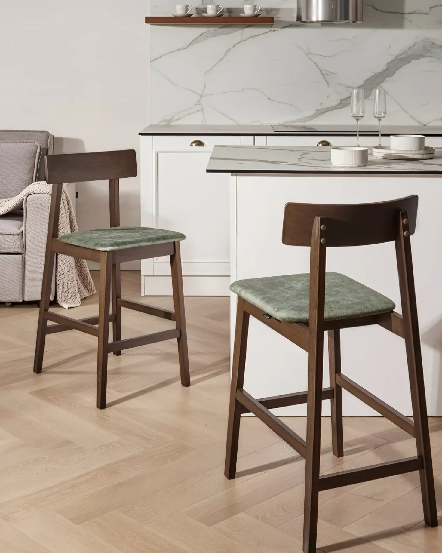 Set di 2 sedie alte ISANTI Legno Marrone scuro/Verde