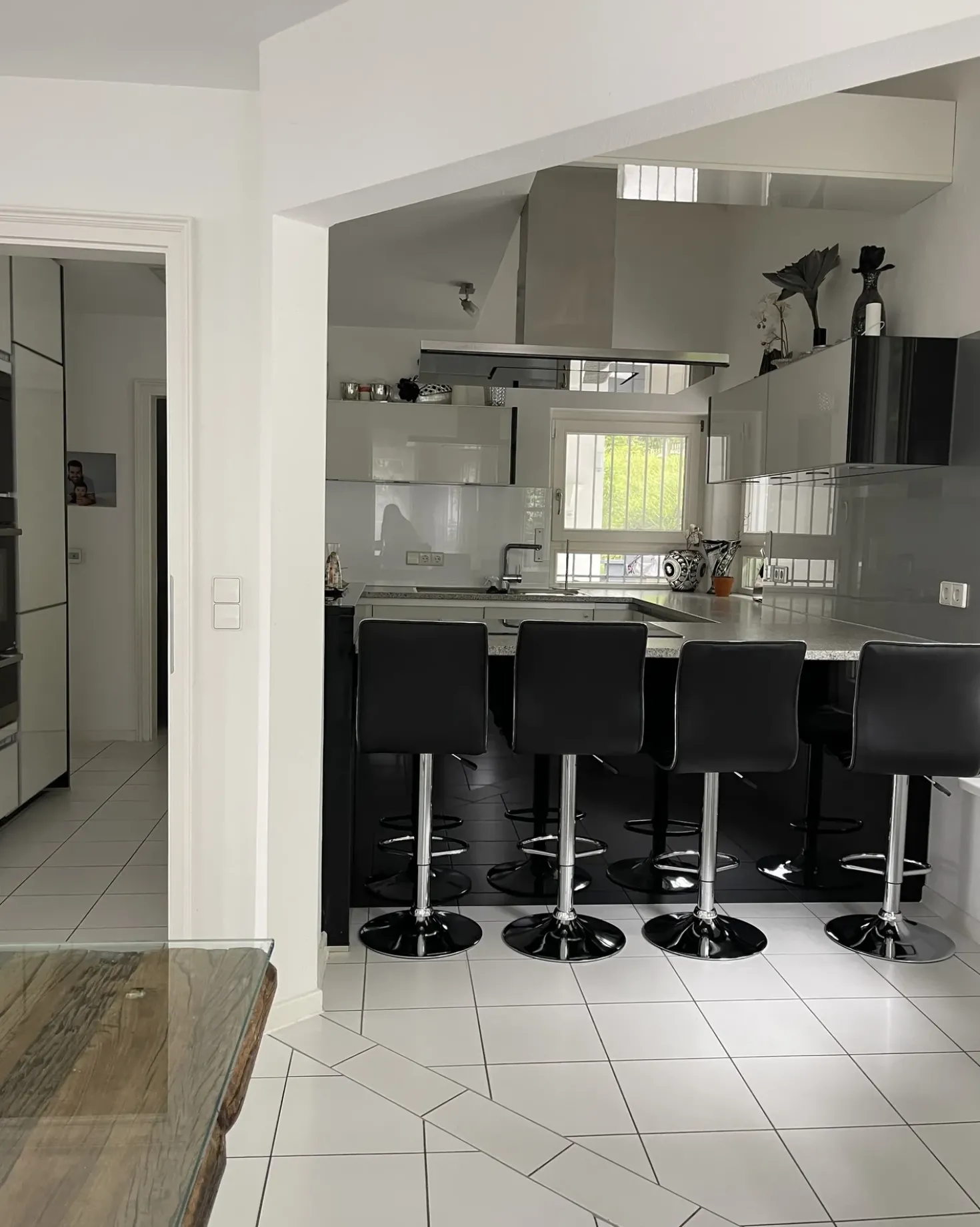 Set di 2 sedie alte LUCERNE Pelle sintetica Nero