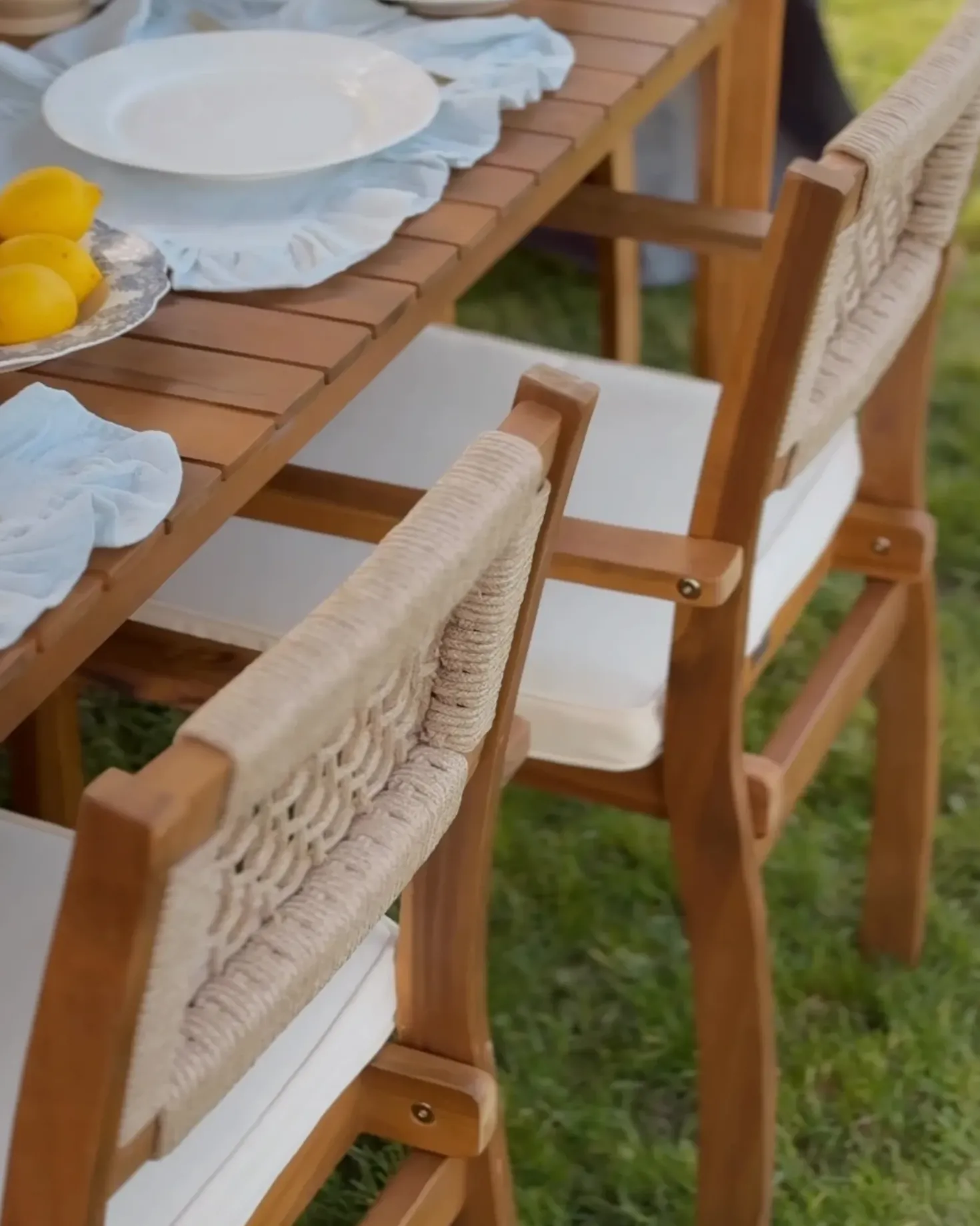 Set di 2 sedie da giardino SUMIRAGO Legno d'acacia Marrone chiaro