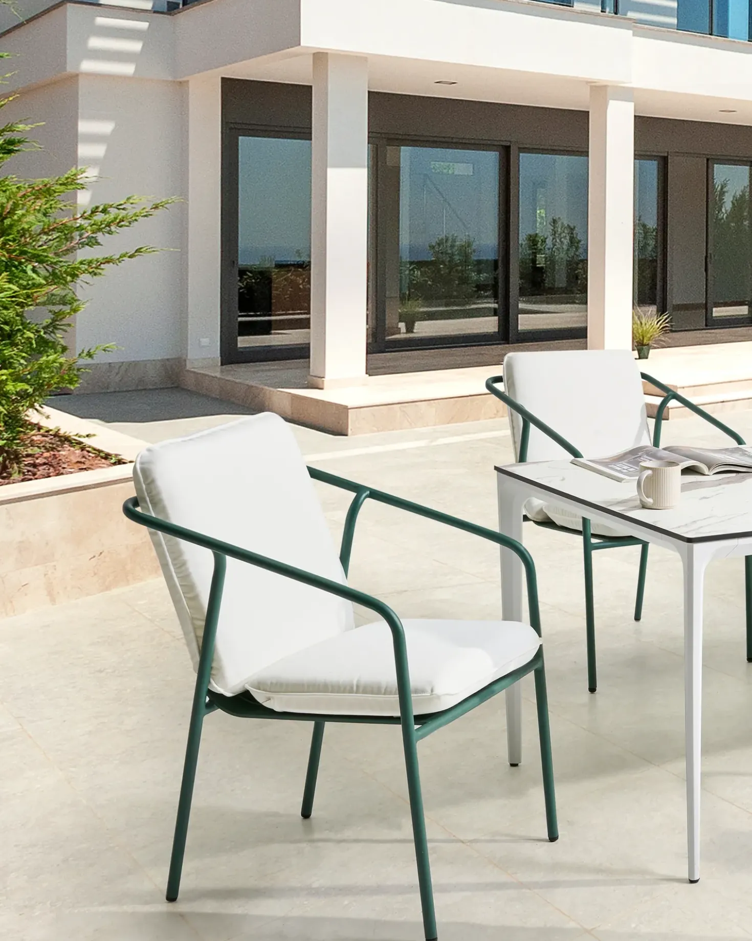 Set di 8 sedie da giardino con cuscini ASCIANO Metallo Verde