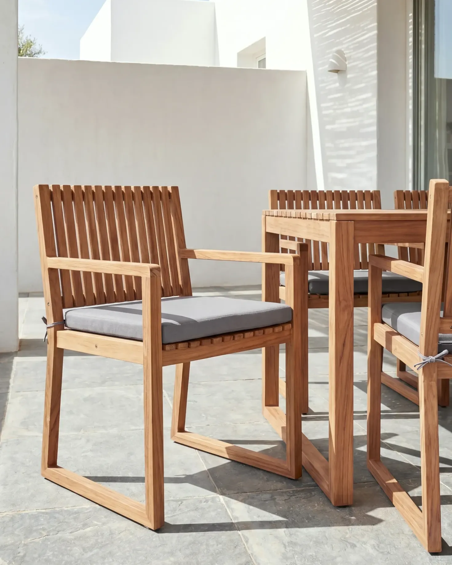 Set di 2 sedie da giardino con cuscini SASSARI PREMIUM Legno di acacia certificato Grigio chiaro