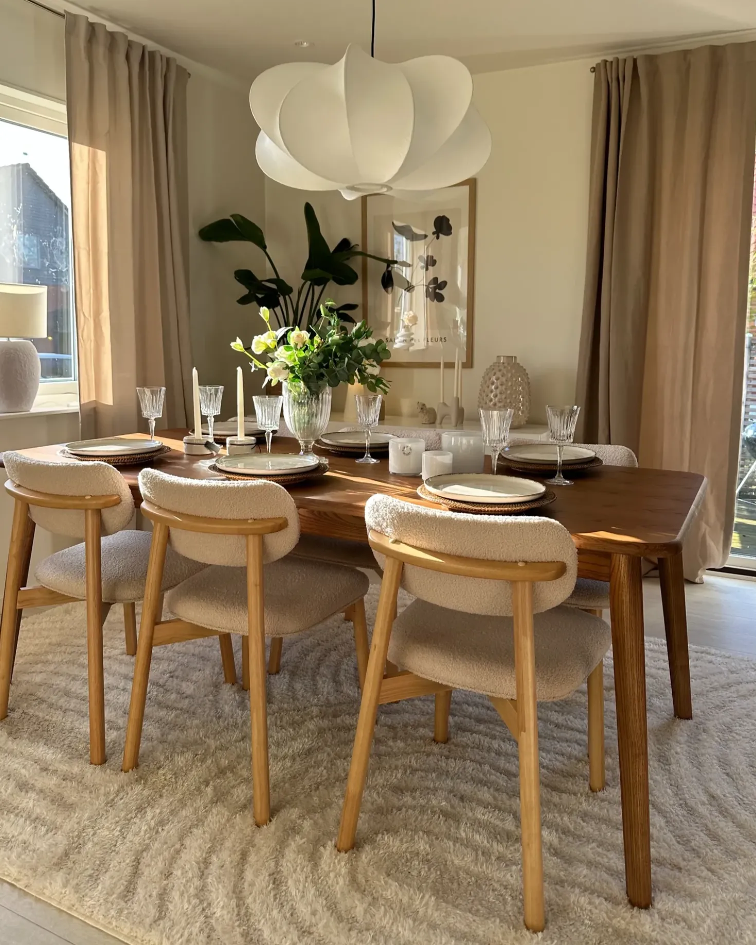 Set di 2 sedie da pranzo MILLS Bouclé Marrone chiaro/Beige chiaro