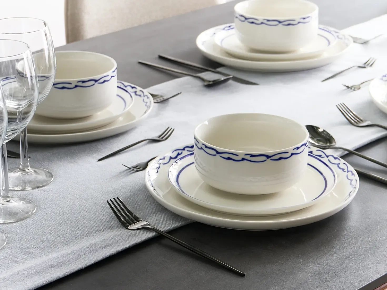 Set di 24 stoviglie AMCHUR Porcellana Bianco/Blu