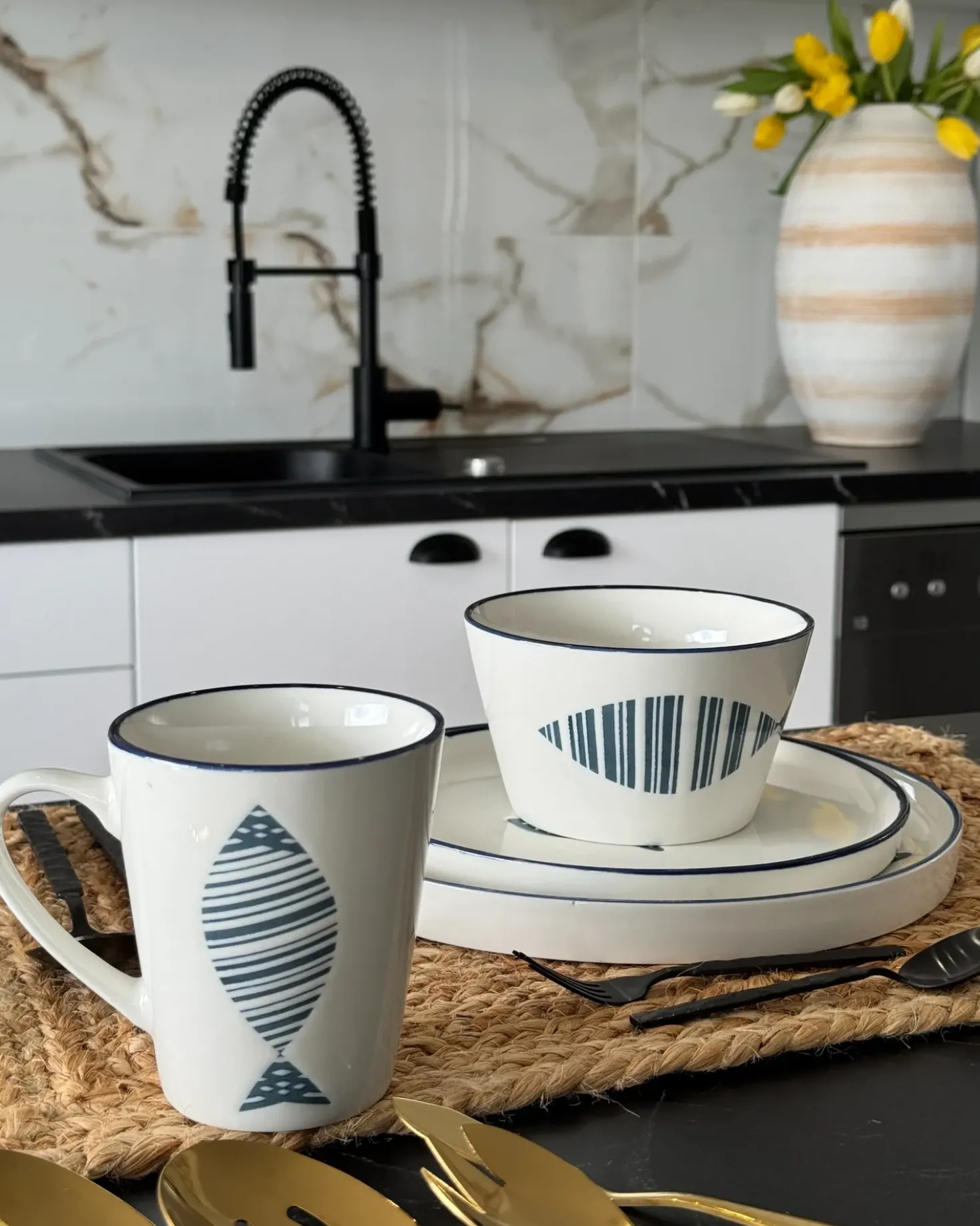 Set di 16 stoviglie TAMARIND Porcellana Bianco/Blu