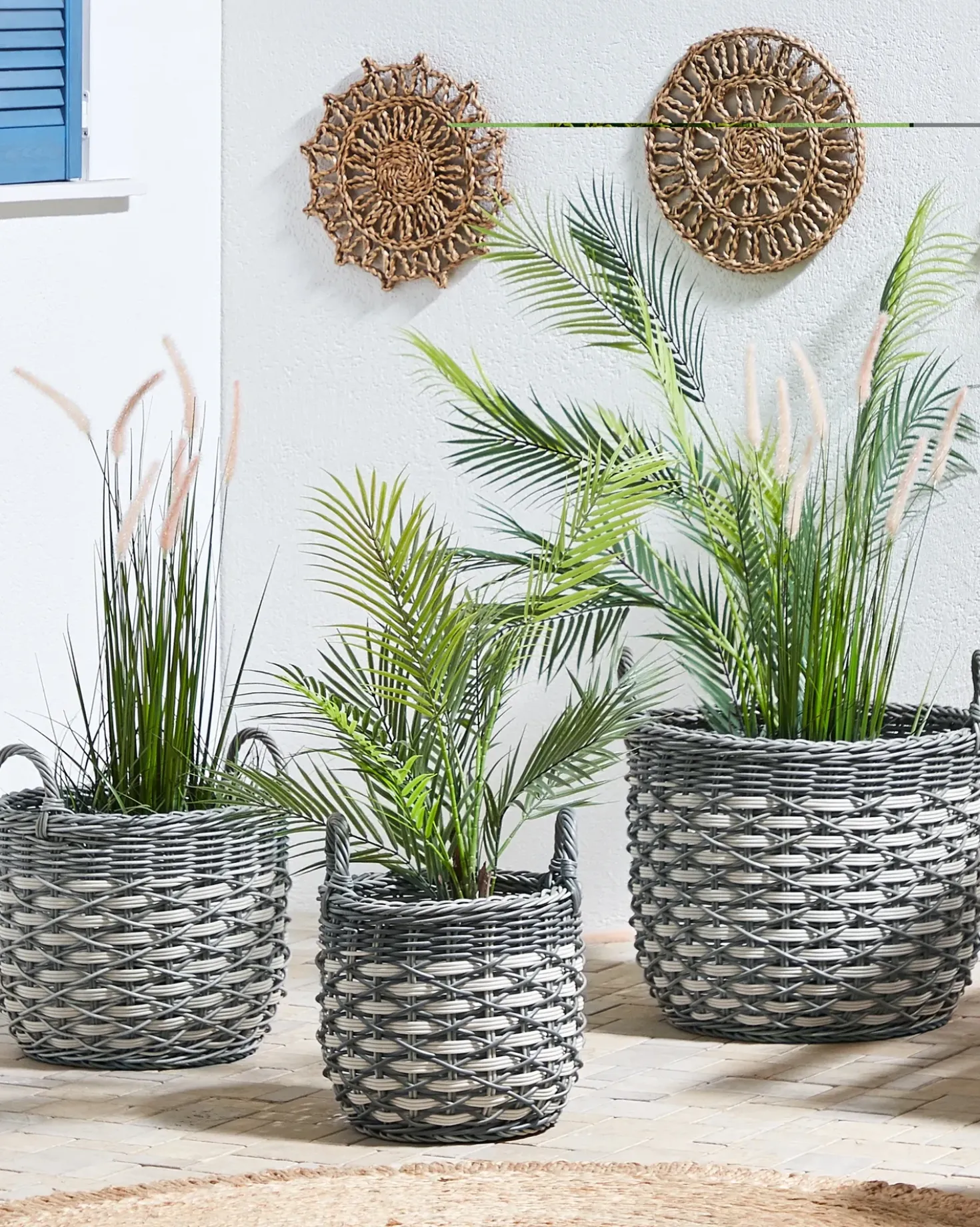 Set di 3 vasi da fiori in vimini GEFIRA Rattan sintetico (PE) 31/39/49 cm Grigio