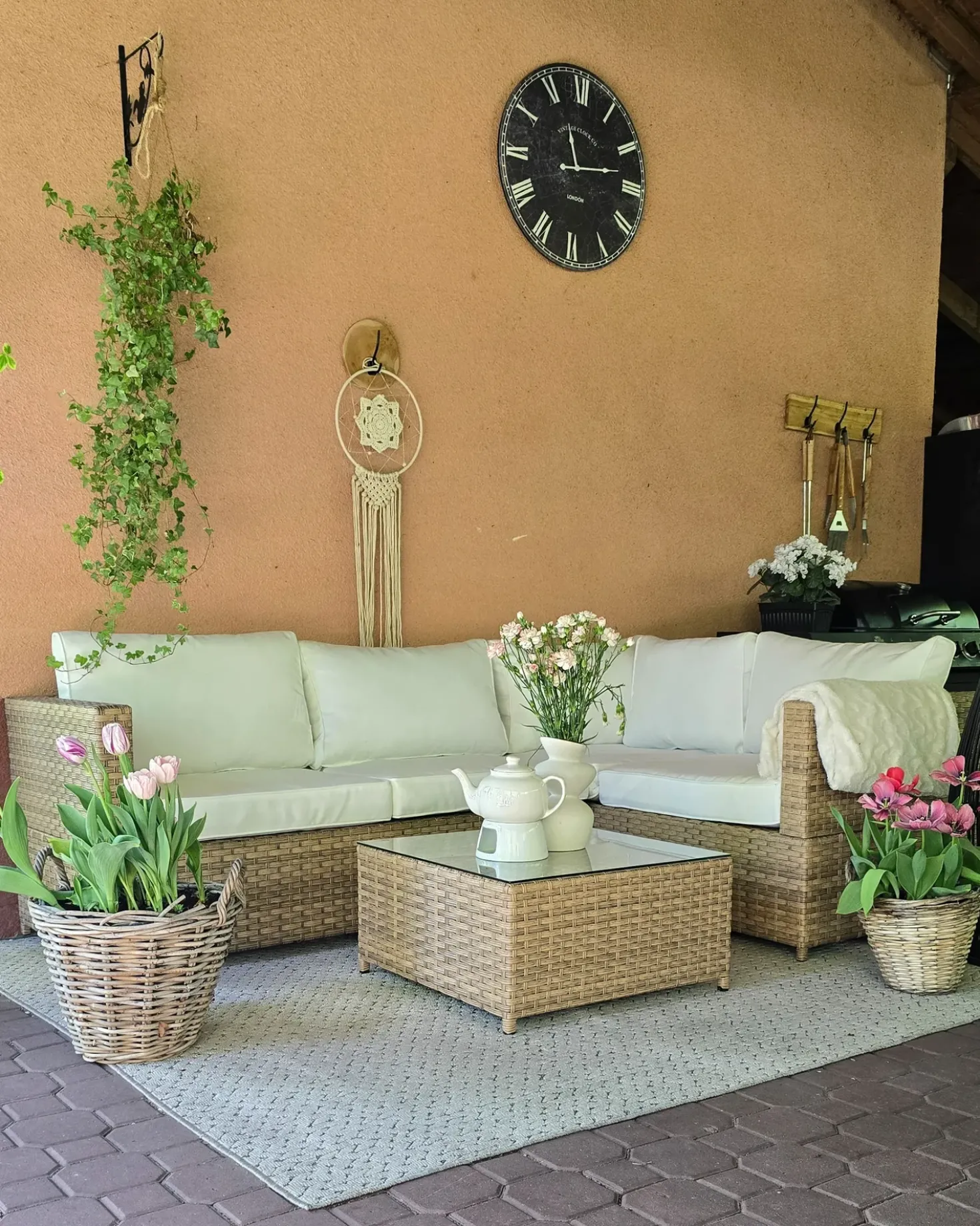 Set di divani angolari da giardino 4 posti AVOLA Lato Sinistro Rattan sintetico (PE) Bianco sporco