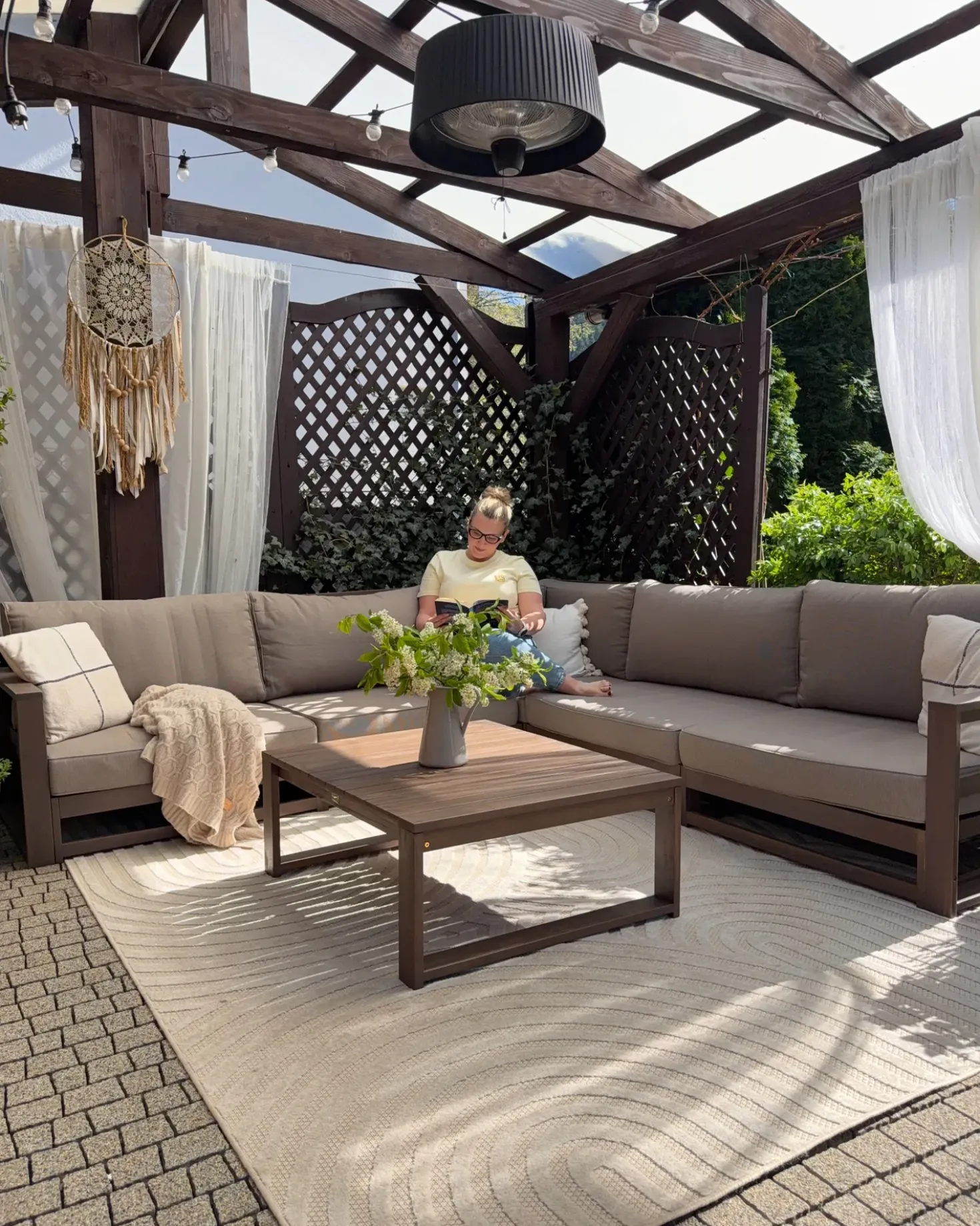 Set di divani angolari da giardino 5 posti TIMOR Modulare Legno di acacia certificato Marrone scuro